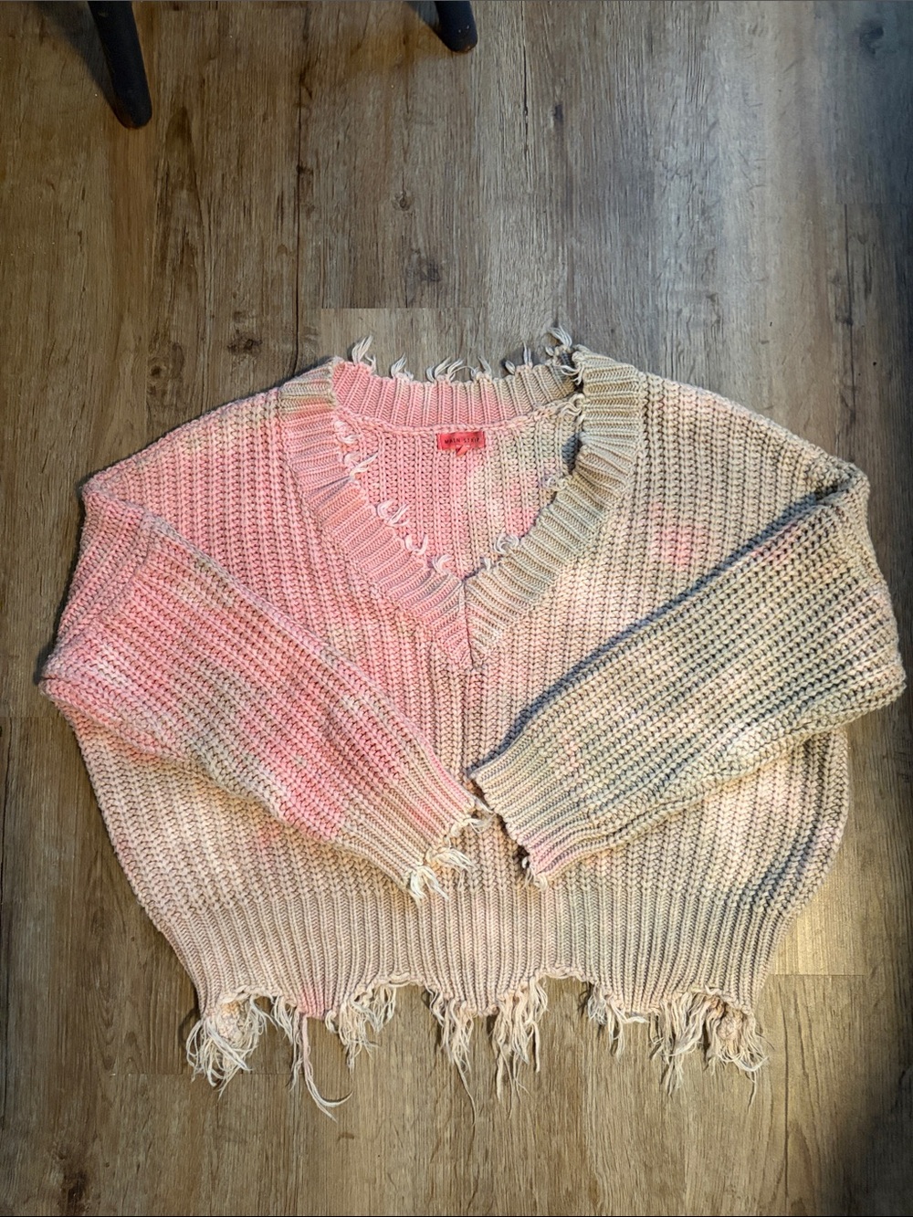 Main Strip Distressed V-Neck Knit Sweater - Pink & Cream